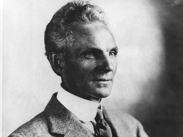 a-young-henry-ford-ruined-his-reputation-with-a-couple-of-failed-automobile-businesses