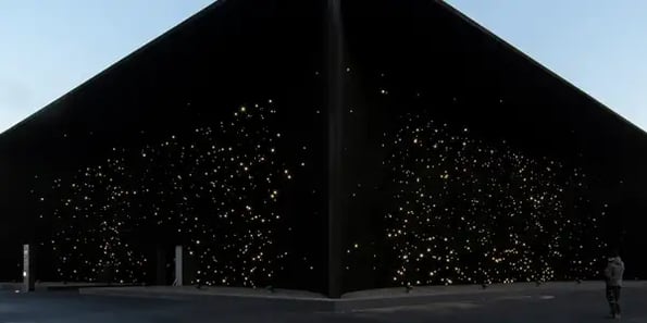 Wannabe “Vantablack” art installation created in Pyeongchang for the Olympics