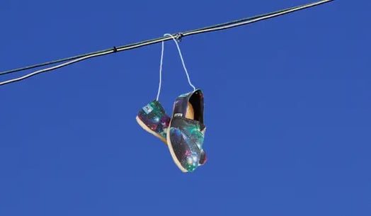 Toms shoes is struggling despite Wall Street being its biggest champion