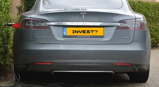 Investors squabble over the true value of Tesla