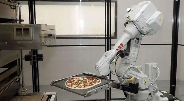 Zume in talks to receive $750m from Softbank to perfect their pizza robot